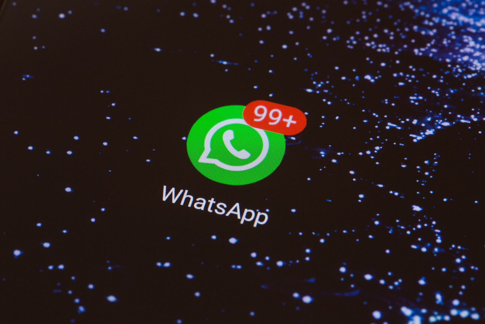 Follow Up Smarter: WhatsApp Business Tips for Closing Deals